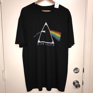🌴3/$20 NWT Pink Floyd Tee